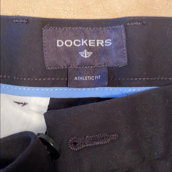 Chinos - Picture 4 of 5